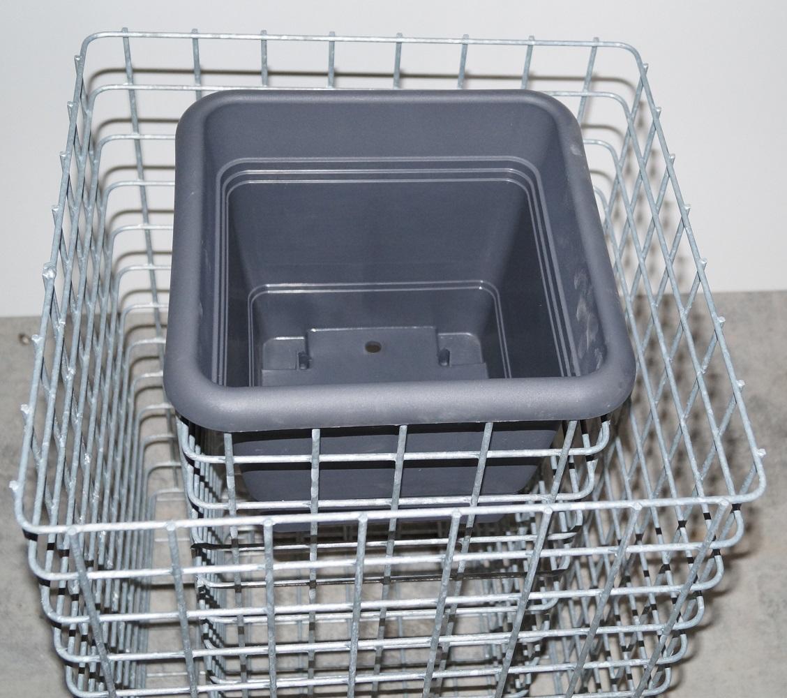 Bloemenzuil Hoogte 42 cm Voet 42 x 42 cm MW 5 x 5 cm, thermisch verzinkt incl. pot