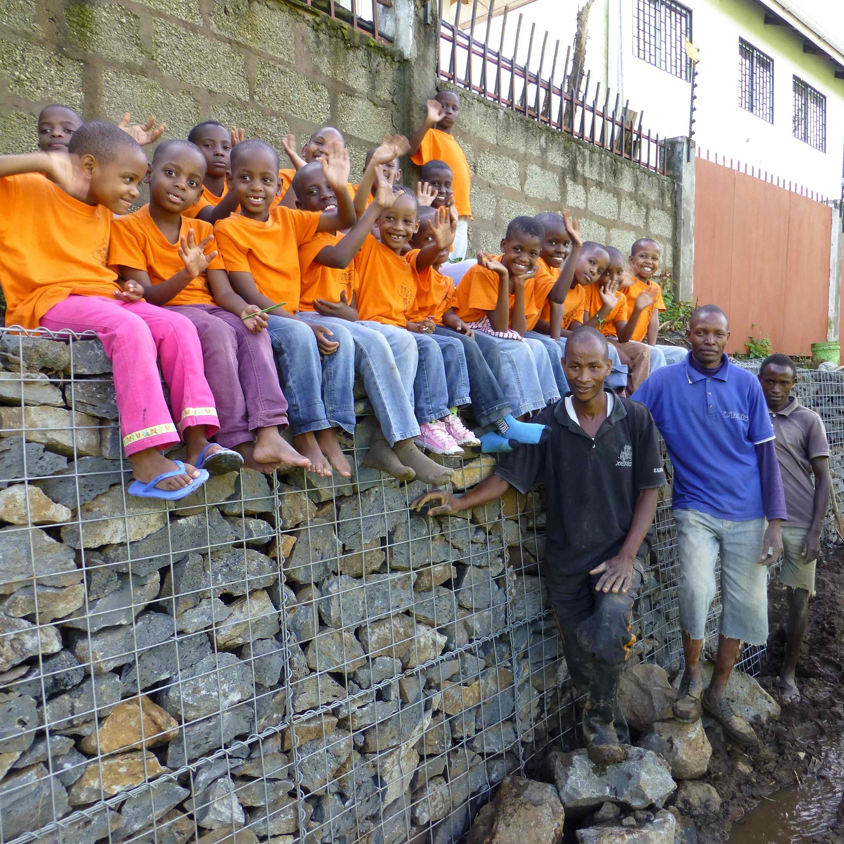 Gavión 100 cm x 100 cm x 50 cm (L x A x P), luz de malla 10 cm x 10 cm, en espiral