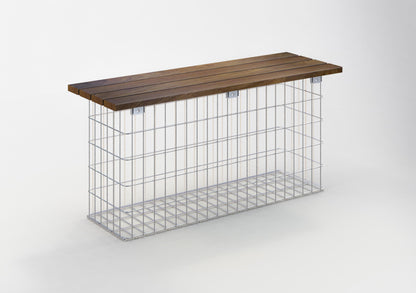 Gabionenbank aus Cumaru-Holz, 115 cm Länge x 50 cm Höhe x 42 cm Tiefe, feuerverzinkt, MW 5 x 10 cm