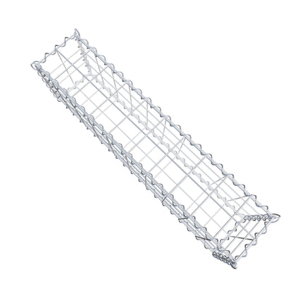 Schanskorf 100 cm x 30 cm x 20 cm (L x H x D), maaswijdte 10 cm x 10 cm, spiraalvormig