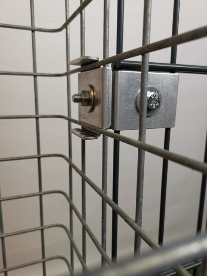 Klemme med hegnsholder 5 x 5 cm til dobbelt stangmåtte, aluminium 