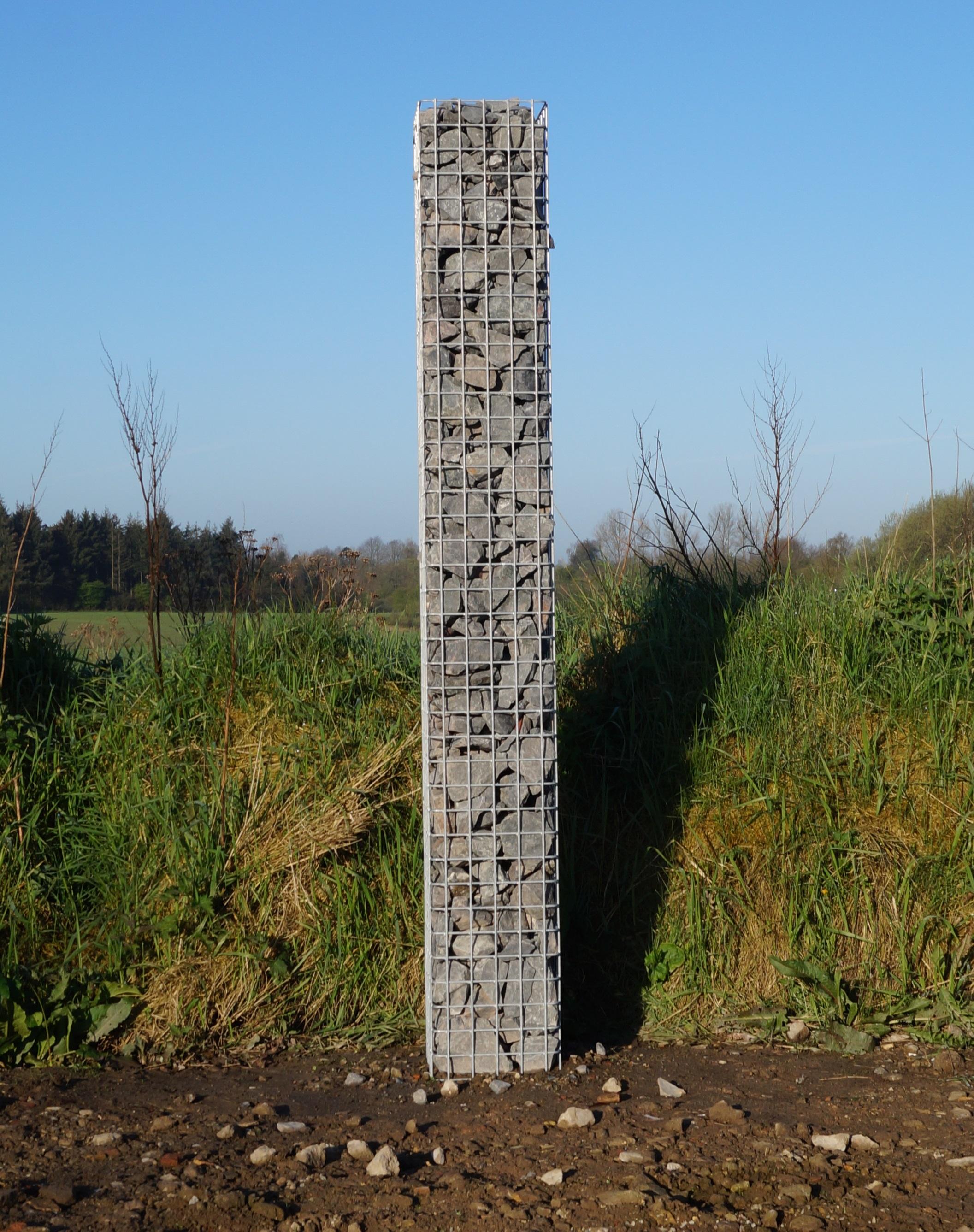 Rechthoekige thermisch verzinkte schanskorfzuil, 27 cm x 27 cm, 200 cm hoog, MW 5 cm x 5 cm